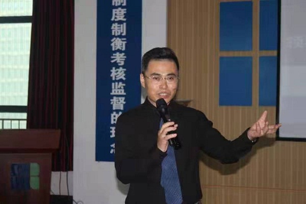 解碼卓越贏在執(zhí)行——合容電氣2019“雄鷹計劃”第二期培訓圓滿落幕
